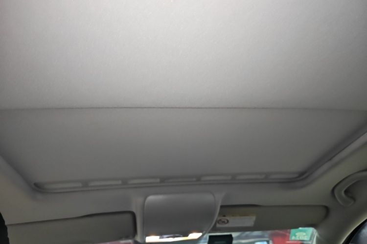 Volkswagen Polo 2016 car image #18