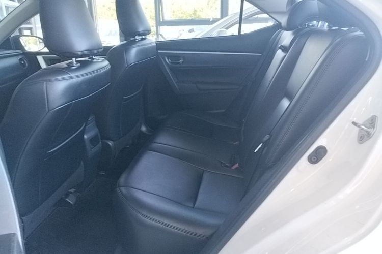 Toyota Corolla 2019 #17 Toyota Corolla 2019 car image #17