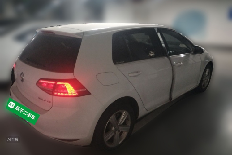 Volkswagen Golf 2014 car image #7