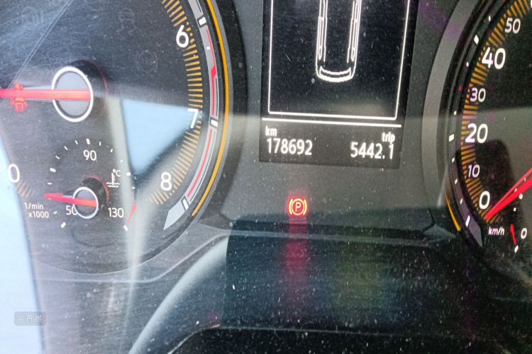 Volkswagen Tharu 2021 imagem de carro #14
