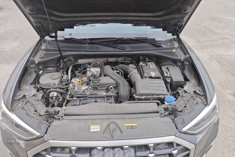 Audi Q3 2023 car image #22