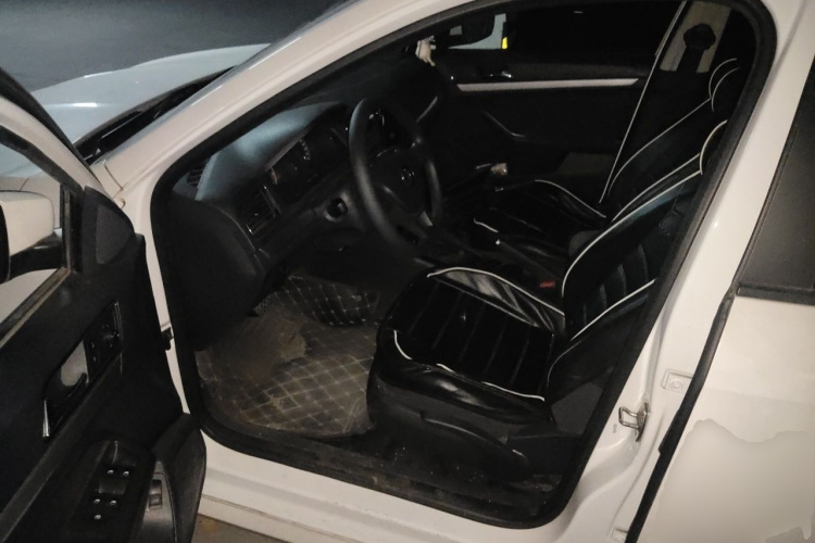 Volkswagen Lavida 2019 #9 Volkswagen Lavida 2019 car image #9