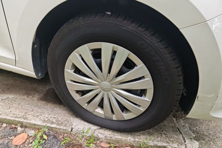 Volkswagen Santana 2022 car image #9