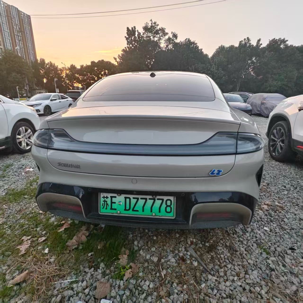 MI SU7 2024 car image #4