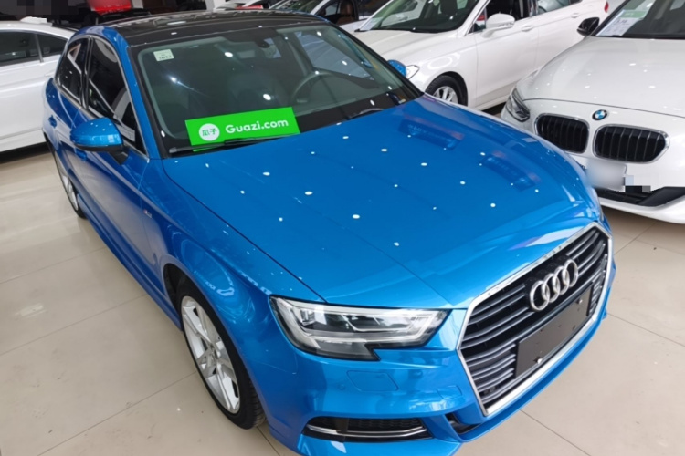 Audi A3 2019 car image #4