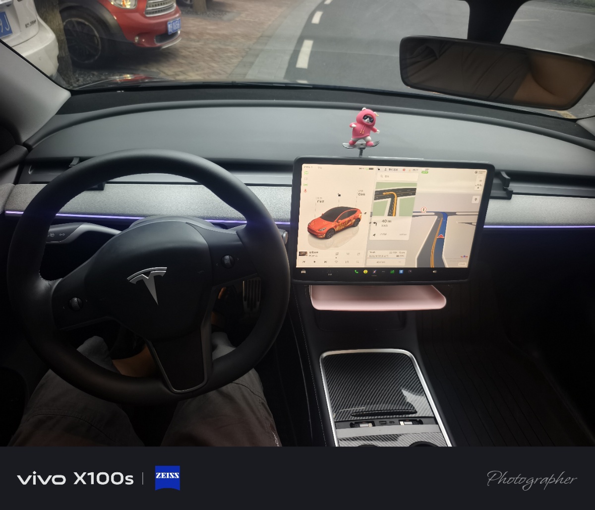 Tesla Model Y 2024 #5 Tesla Model Y 2024 immagine di auto #5