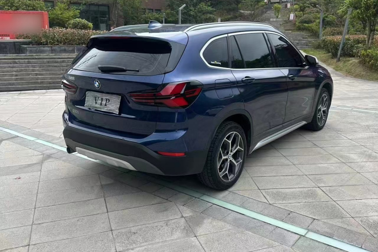 BMW X1 2018 car image #9