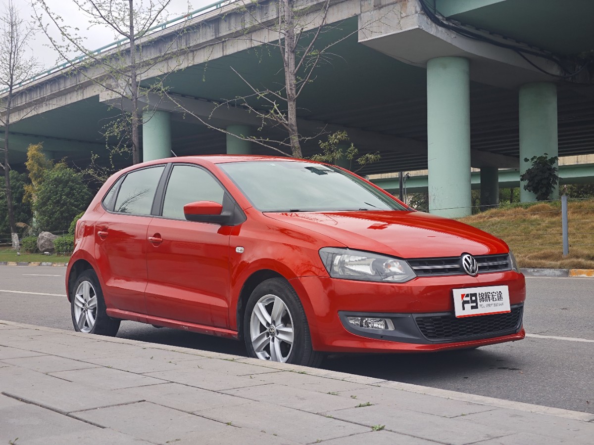 Volkswagen Polo 2011 #3 Volkswagen Polo 2011 car image #3
