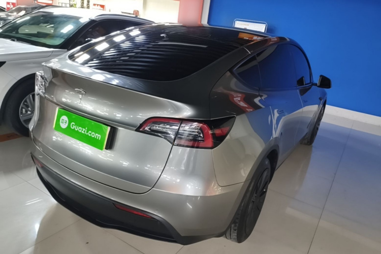 Tesla Model Y 2022 #7 Tesla Model Y 2022 immagine di auto #7