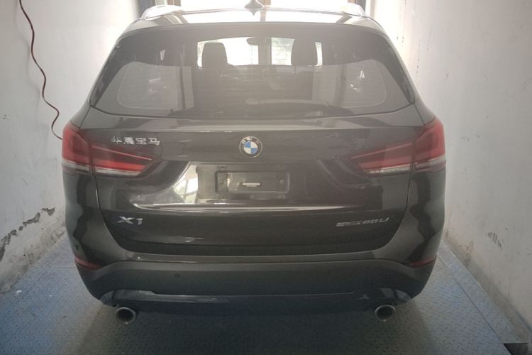 BMW X1 2021 #6 BMW X1 2021 car image #6