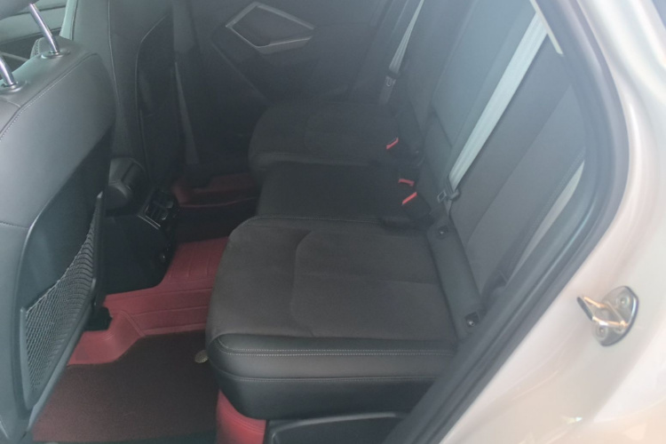 Audi Q3 2023 immagine di auto #17