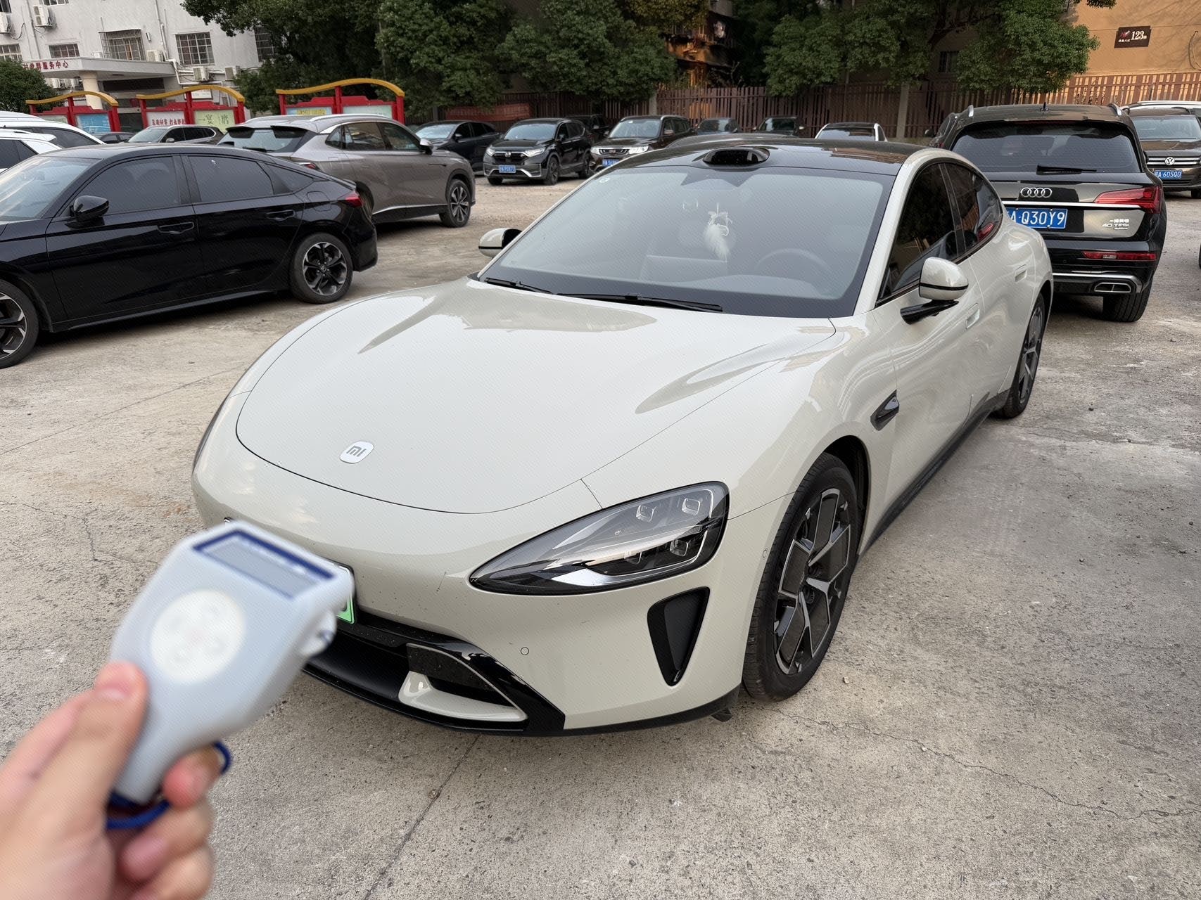 MI SU7 2025 car image 