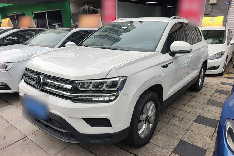 Volkswagen Tharu 2023 car image #2