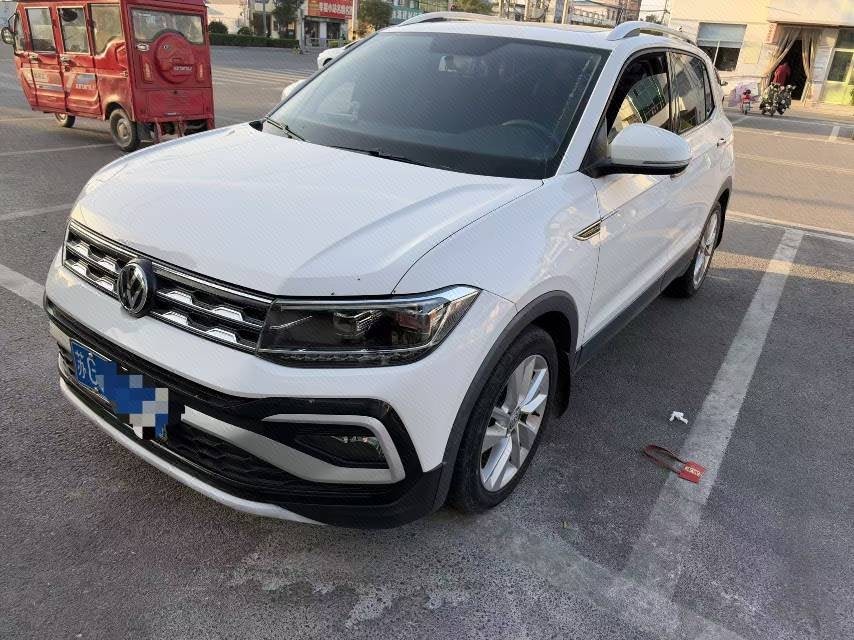 2020 2020 immagine di auto