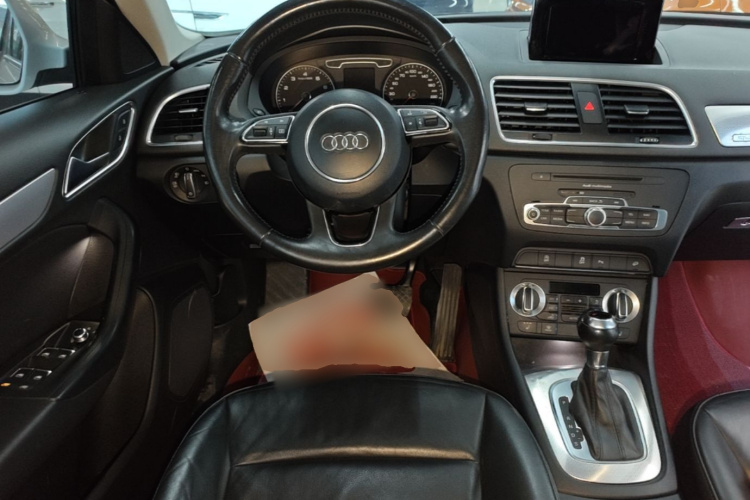 Audi Q3 2015 #11 Audi Q3 2015 car image #11
