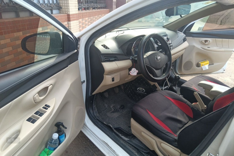 Toyota Vios 2015 car image #18