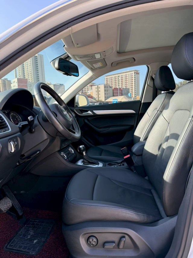 Audi Q3 2014 #4 Audi Q3 2014 car image #4