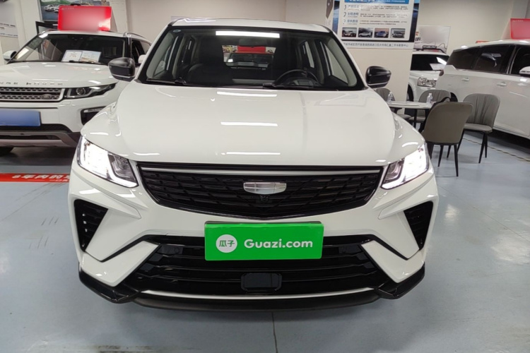 GEELY Coolray 2025 car image #3