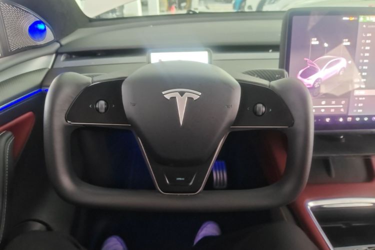 Tesla Model Y 2023 #11 Tesla Model Y 2023 car image #11