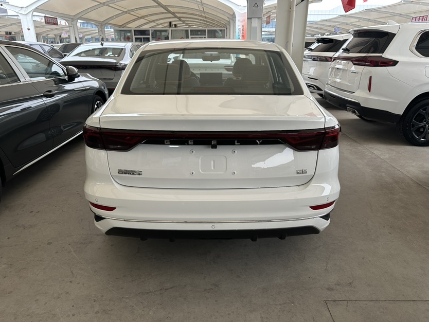 GEELY Emgrand 2024 #9 GEELY Emgrand 2024 car image #9