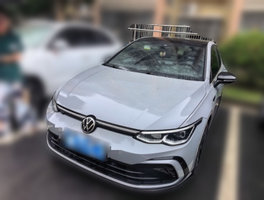 Volkswagen Golf 2021 car image 