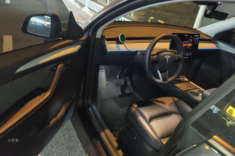 Tesla Model Y 2024 #18 Tesla Model Y 2024 car image #18