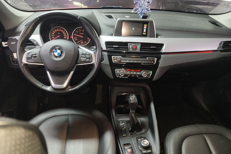 BMW X1 2017 #10 BMW X1 2017 car image #10