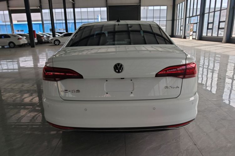 Volkswagen Bora 2021 car image #6