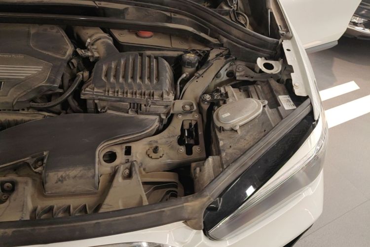 BMW X1 2020 car image #24