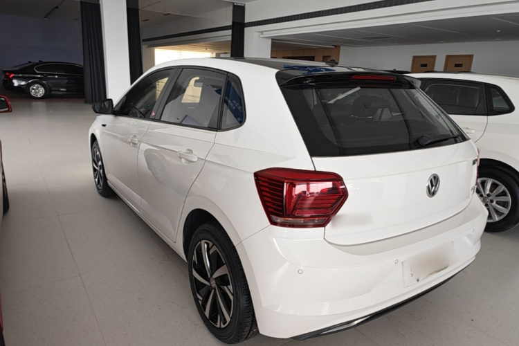 Volkswagen Polo 2020 car image #5