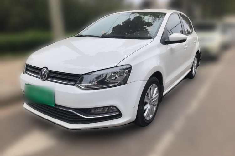 Volkswagen Polo 2015 image de voiture #2