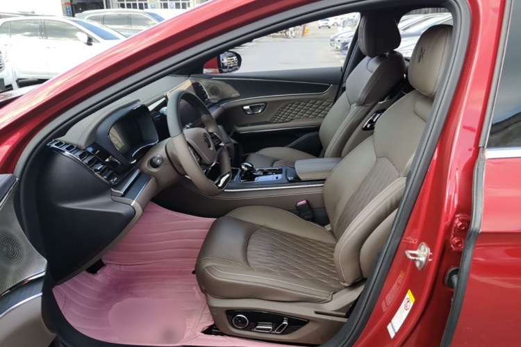 BYD Han 2022 #15 BYD Han 2022 car image #15