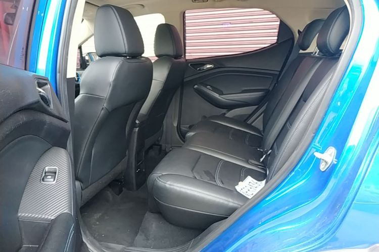 BYD Yuan New Energy 2019 car image #13