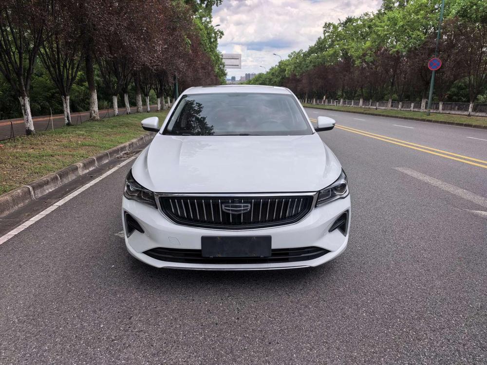 GEELY Emgrand 2023 #2 GEELY Emgrand 2023 car image #2