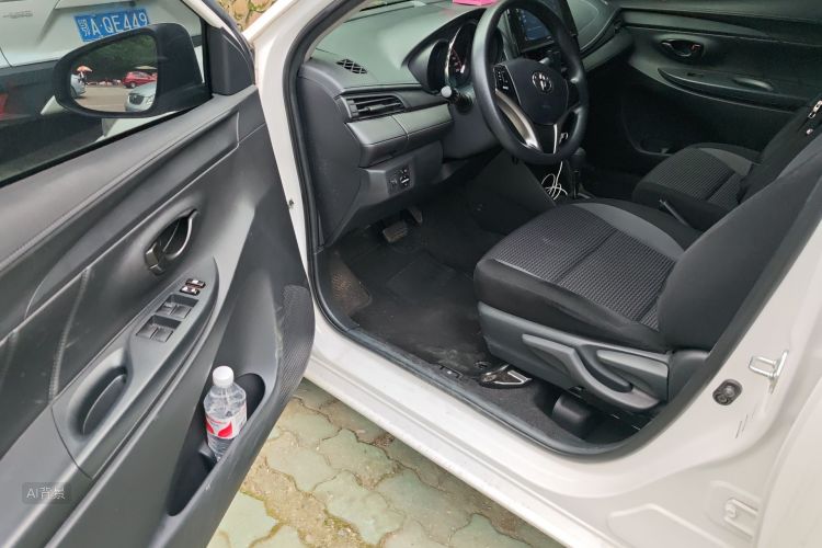 Toyota Vios 2023 car image #18