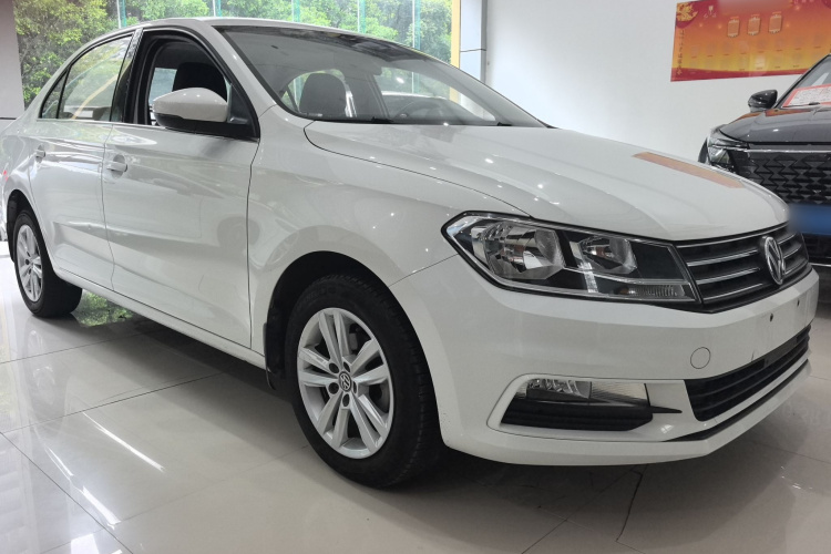 Volkswagen Santana 2017 car image #4
