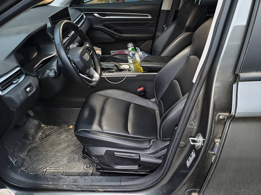 GEELY Emgrand 2024 #5 GEELY Emgrand 2024 car image #5