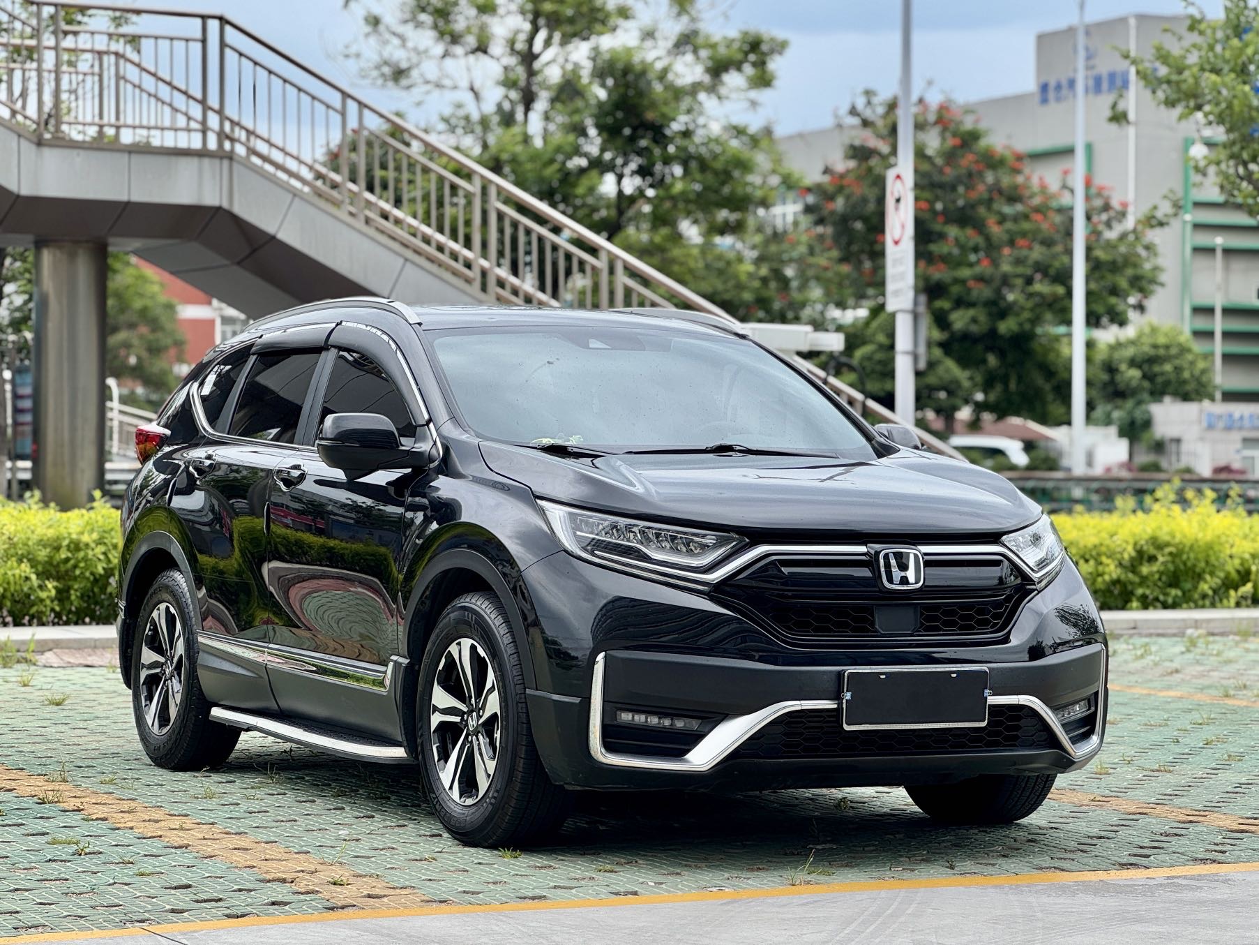 Honda CR-V 2020 car image #3