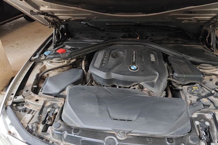 BMW 3 Series 2018 #28 BMW 3 Series 2018 car image #28