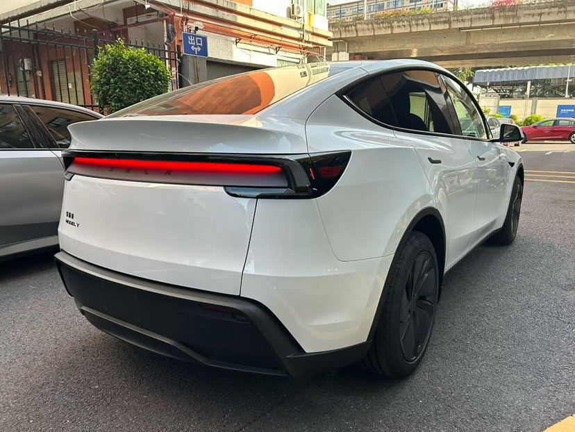 2026 immagine di auto #7