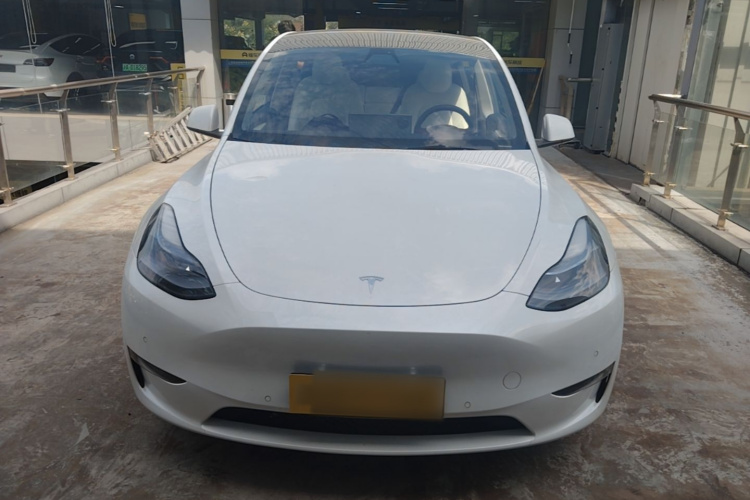 Tesla Model Y 2022 #3 Tesla Model Y 2022 car image #3