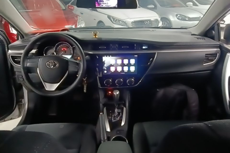 Toyota Corolla 2018 car image #10