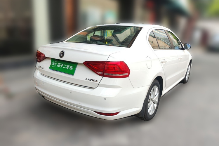 Volkswagen Lavida 2016 car image #5