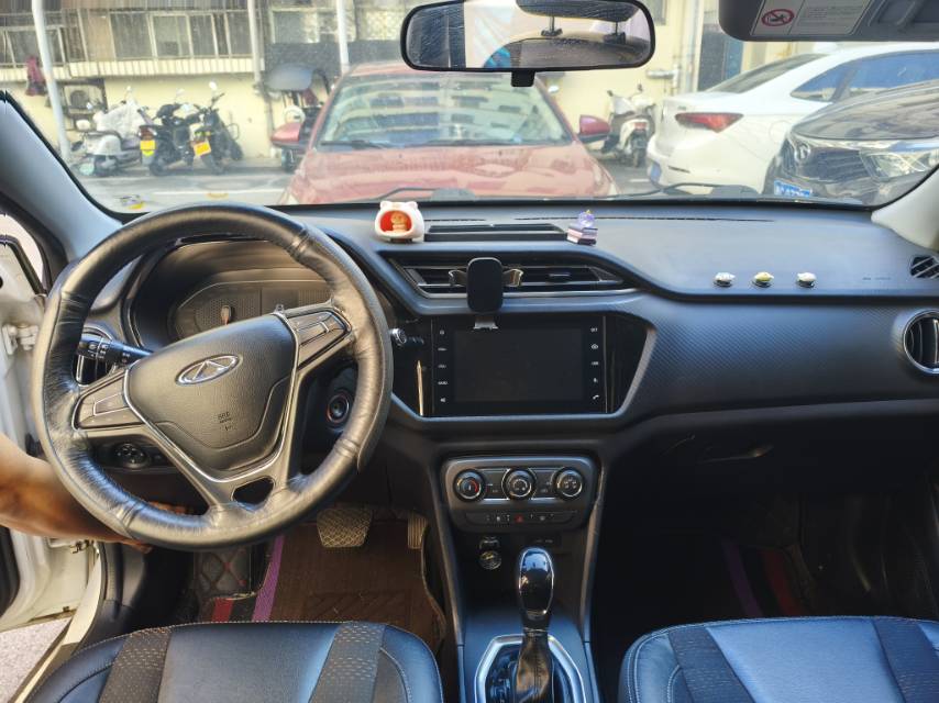 Chery Tiggo 3x 2018 immagine di auto #5