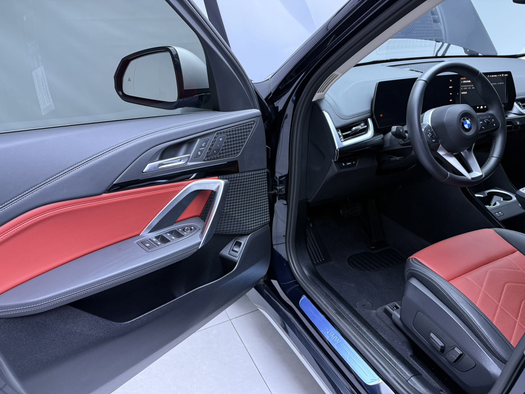 BMW X1 2023 #8 BMW X1 2023 صورة سيارة #8