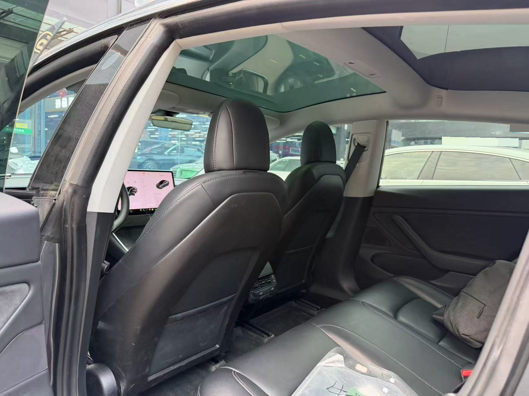 Tesla Model 3 (Imported) 2019 car image #3
