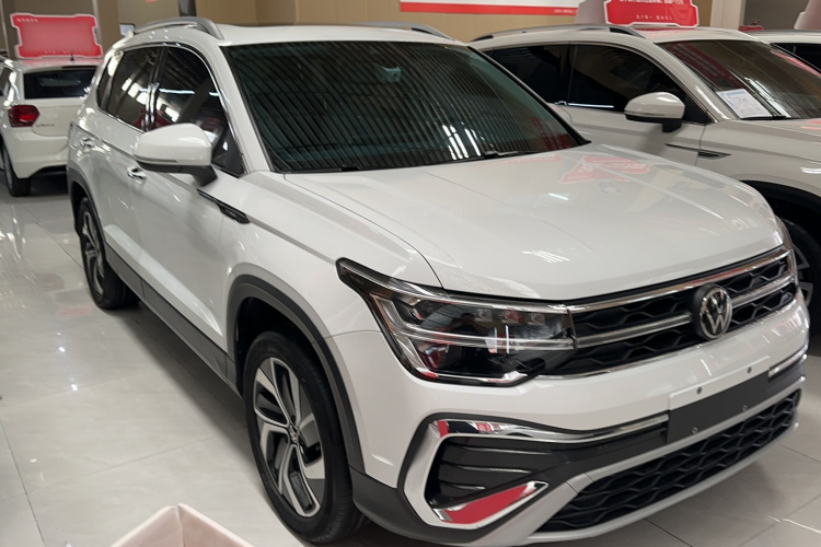Volkswagen Tharu 2024 car image #5