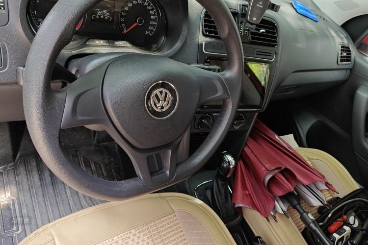 Volkswagen Polo 2016 #11 Volkswagen Polo 2016 car image #11