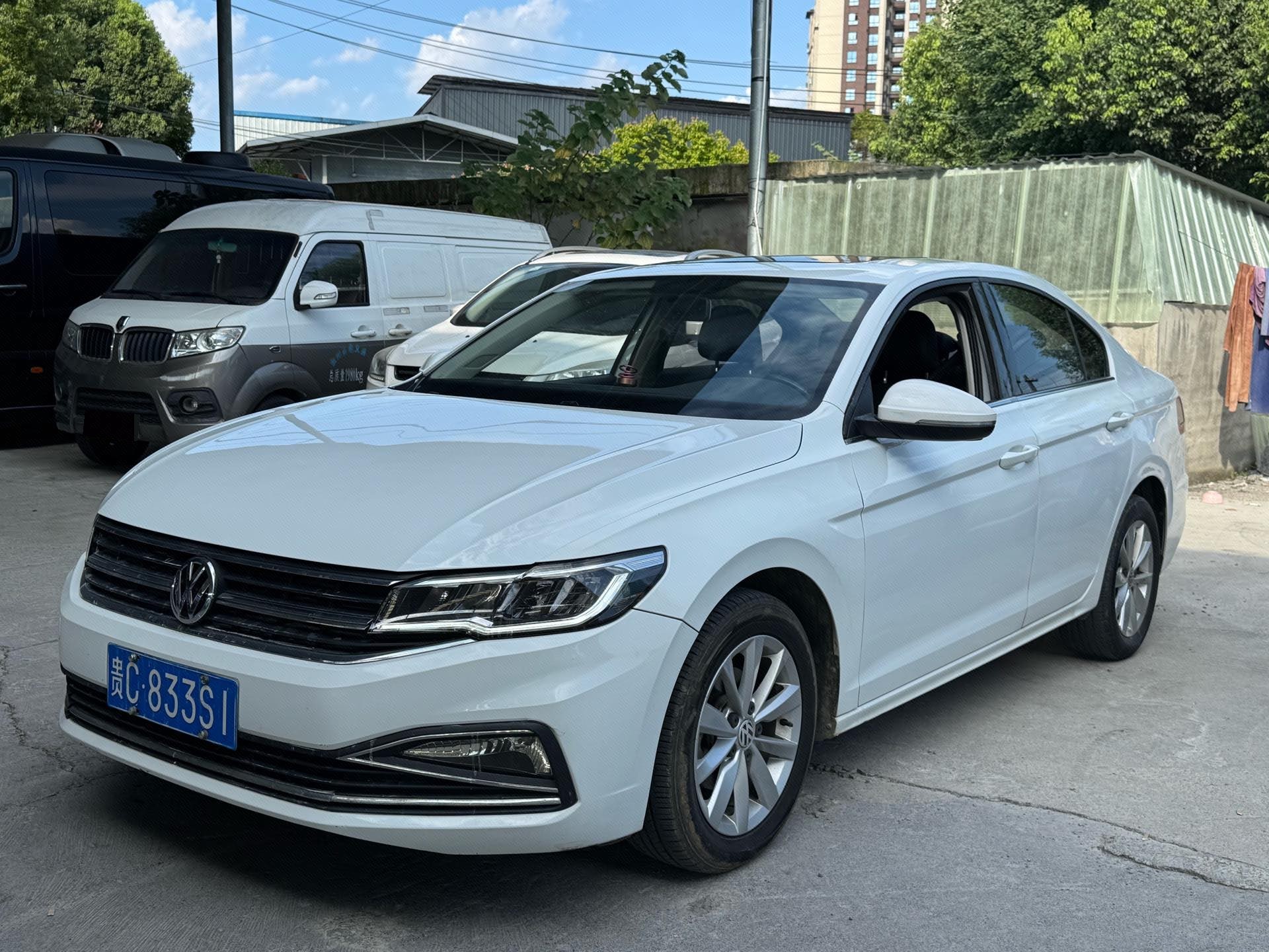 Volkswagen Bora 2018 car image 