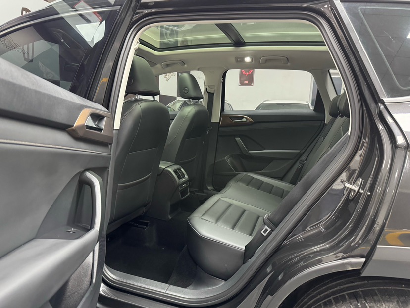 Volkswagen Tharu 2023 #8 Volkswagen Tharu 2023 immagine di auto #8